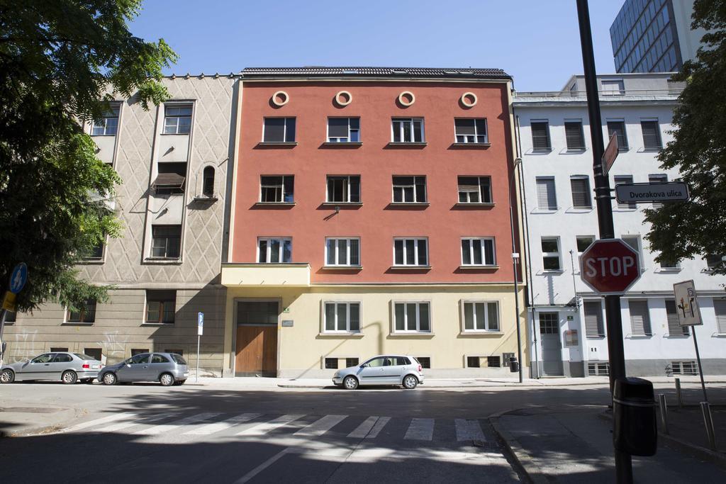 Taya Apartment Любляна Екстериор снимка